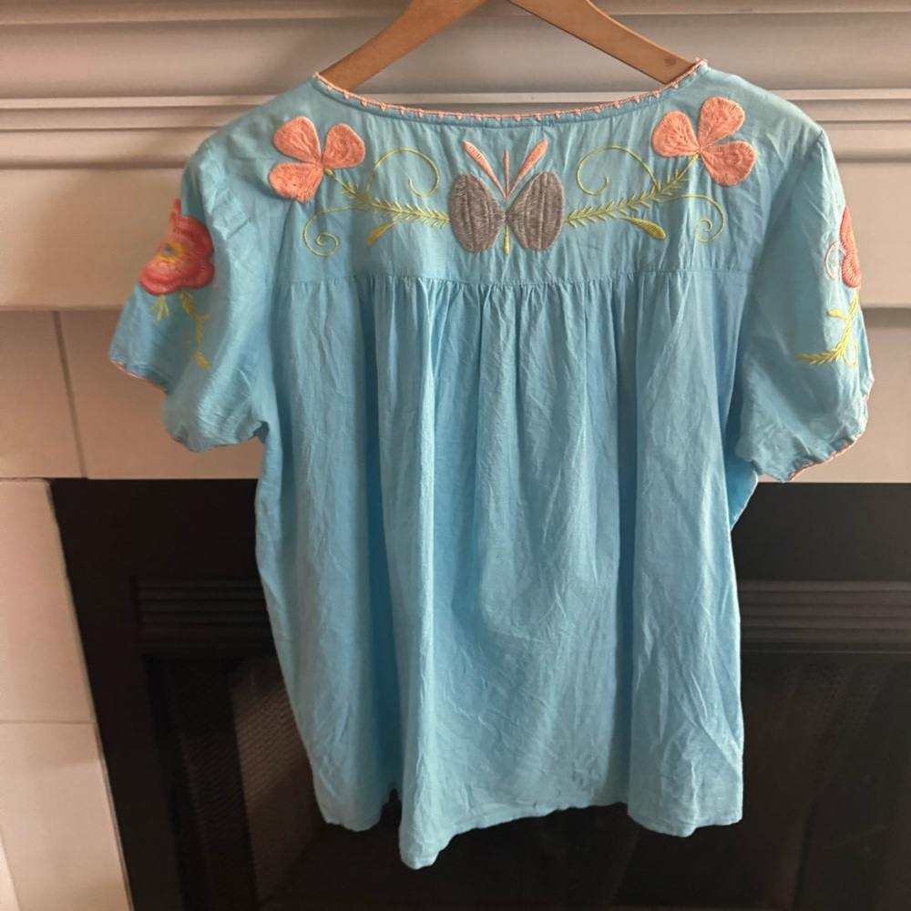 Sister Mary Annette Light Blue Floral Embroidered Top Size M - Picture 6 of 8
